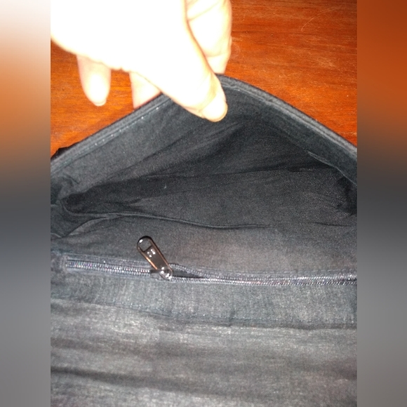 Two Black Evening Bags, Velvety Clutch, Satiny Crossbody, Chain Strap, K… - Picture 10 of 11